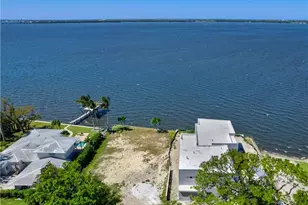 1204 Alhambra Dr, Fort Myers, FL 33901 - Photo 20