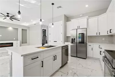 1561 NW 26th Pl, Cape Coral, FL 33993 - Photo 4