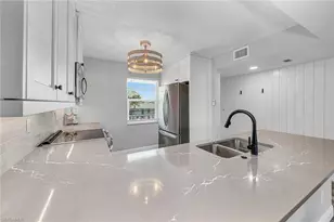 4200 Belair Ln, Naples, FL 34103 - Photo 10