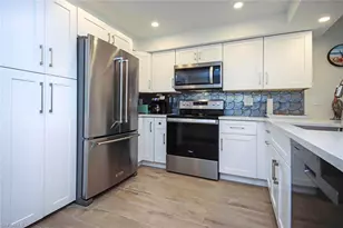 1246 Fulgur St, Sanibel, FL 33957 - Photo 8