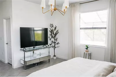 14470 Secret Garden Cv, Fort Myers, FL 33913 - Photo 8