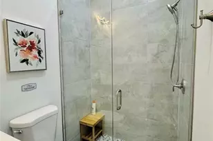 2479 Shadowlawn Dr, Naples, FL 34112 - Photo 22