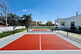 2479 Shadowlawn Dr, Naples, FL 34112 - Photo 2