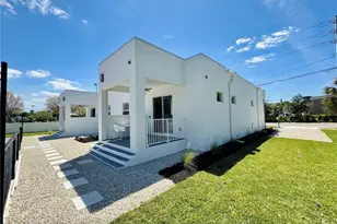 2479 Shadowlawn Dr, Naples, FL 34112 - Photo 30