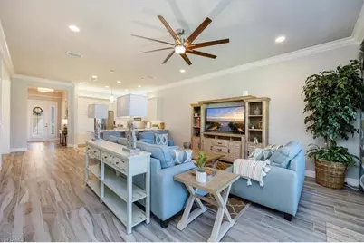 13422 Silktail Dr, Naples, FL 34109 - Photo 12