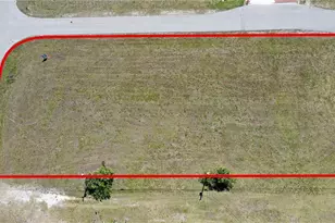 1069 NE 7th Terrace, Cape Coral, FL 33909 - Photo 6