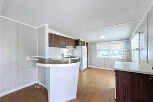 139 Gaslight Ave, North Fort Myers, FL 33917 - Photo 12