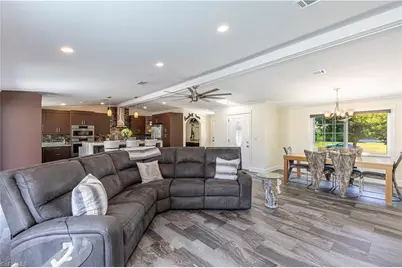 1640 Barbarosa Ct, Marco Island, FL 34145 - Photo 14