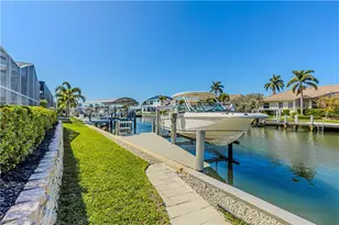 1640 Barbarosa Ct, Marco Island, FL 34145 - Photo 2