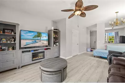 3627 Pine Oak Cir #101, Fort Myers, FL 33916 - Photo 6
