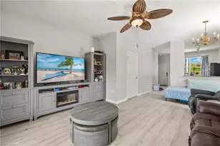 3627 Pine Oak Cir, Fort Myers, FL 33916 - Photo 6