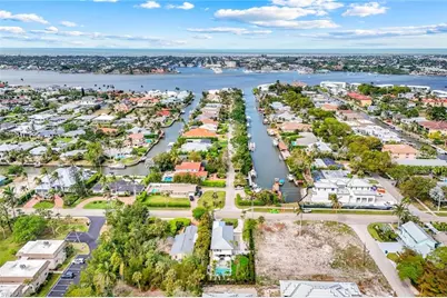 1437 Sandpiper St, Naples, FL 34102 - Photo 28