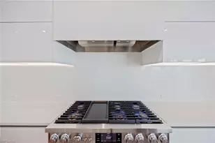 1165 8th St S, Naples, FL 34102 - Photo 12