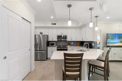 238 Indies Dr E #101, Naples, FL 34114 - Photo 8