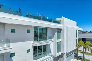 1165 8th St S, Naples, FL 34102 - Photo 6