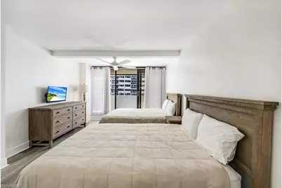 4005 Gulf Shore Blvd N #404, Naples, FL 34103 - Photo 16