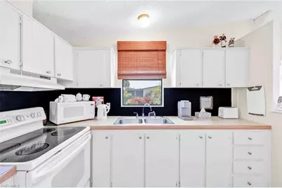 41 Oceans Blvd #41, Naples, FL 34104 - Photo 4