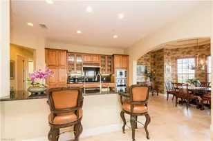 2538 Marquesa Royale Ln, Naples, FL 34109 - Photo 16