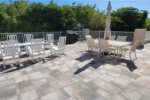 401 Bayfront Pl, Naples, FL 34102 - Photo 26