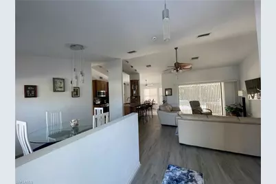 130 SE 44th St, Cape Coral, FL 33904 - Photo 4