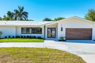 518 Cypress Way E, Naples, FL 34110 - Photo 50