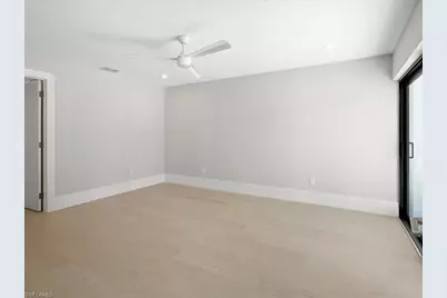 518 Cypress Way E, Naples, FL 34110 - Photo 32