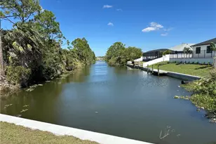 2111 NE 41st St, Cape Coral, FL 33909 - Photo 4