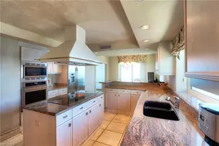 8231 Bay Colony Dr, Naples, FL 34108 - Photo 14