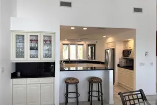 484 Gulf Bend Dr, Captiva, FL 33924 - Photo 16