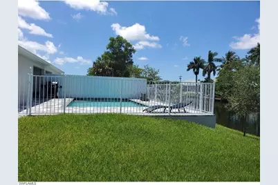 3429 SW 17th Pl, Cape Coral, FL 33914 - Photo 12