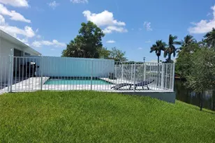 3429 SW 17th Pl, Cape Coral, FL 33914 - Photo 12