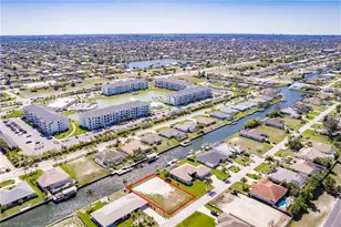 3429 SW 17th Pl, Cape Coral, FL 33914 - Photo 6