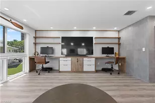 2500 Gulf Shore Blvd N, Naples, FL 34103 - Photo 6