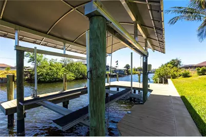 2509 Surfside Blvd, Cape Coral, FL 33914 - Photo 40