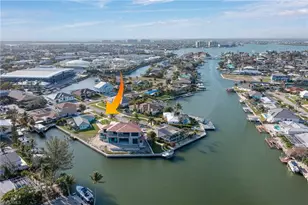 1131 Fern Ct, Marco Island, FL 34145 - Photo 42