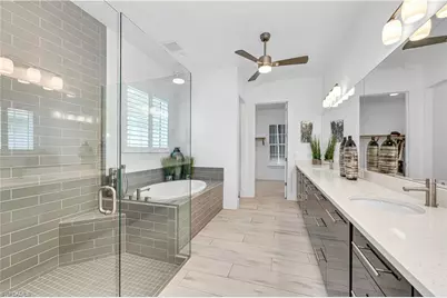 3225 Cotuit Ct, Naples, FL 34114 - Photo 12