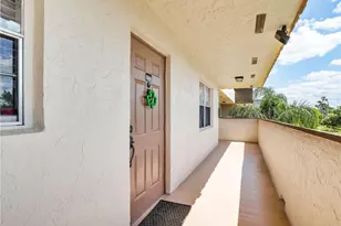 499 Forest Lakes Blvd, Naples, FL 34105 - Photo 2