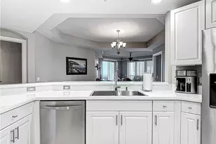 2745 First St, Fort Myers, FL 33916 - Photo 8