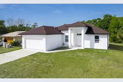 127 Connecticut Rd, Lehigh Acres, FL 33936 - Photo 2