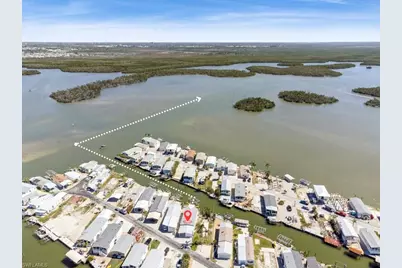 12 Nancy Ln, Fort Myers Beach, FL 33931 - Photo 4