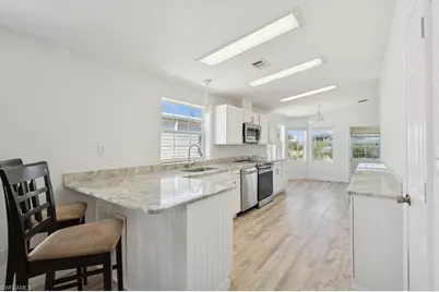 12 Nancy Ln, Fort Myers Beach, FL 33931 - Photo 8