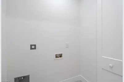 1105 SE 38th St, Cape Coral, FL 33904 - Photo 34