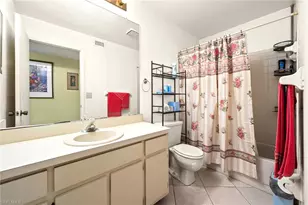 8101 S Woods Cir, Fort Myers, FL 33919 - Photo 14