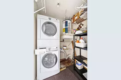 8101 S Woods Cir #1, Fort Myers, FL 33919 - Photo 16