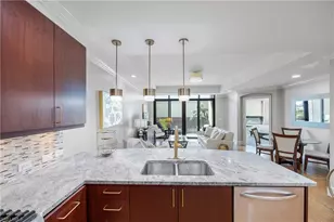 9123 Strada Pl, Naples, FL 34108 - Photo 10