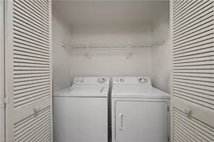 500 Misty Pines Cir, Naples, FL 34105 - Photo 20