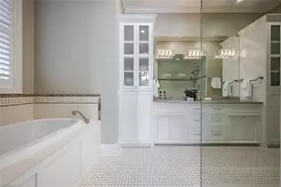 1266 Cobia Ct, Naples, FL 34102 - Photo 20