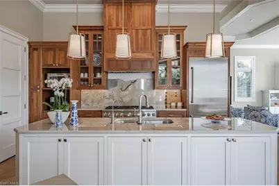 1266 Cobia Ct, Naples, FL 34102 - Photo 6