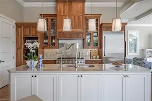 1266 Cobia Ct, Naples, FL 34102 - Photo 6