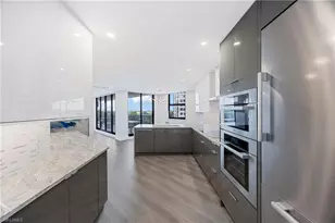 6075 Pelican Bay Blvd, Naples, FL 34108 - Photo 20